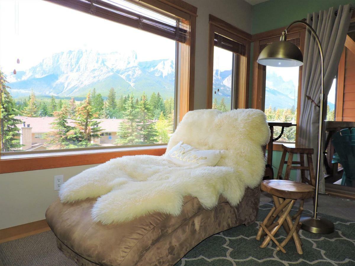 Fenwick Vacation Rental Open Hot Tub Glorious Mountain 2 Bedroom Canmore Buitenkant foto